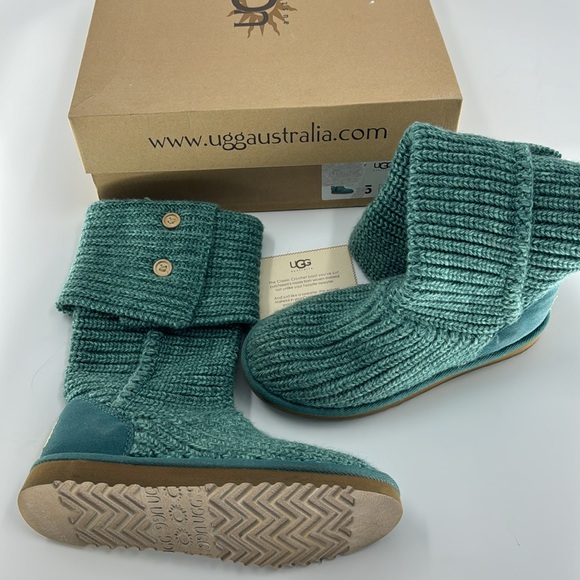 UGG Women’s Classic Cardy Knit Green Boots Size 5 - Picture 5 of 17